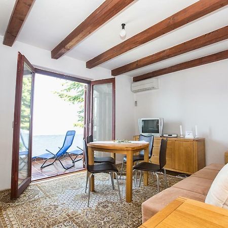 Penthouse Karlobag Apartment Luaran gambar