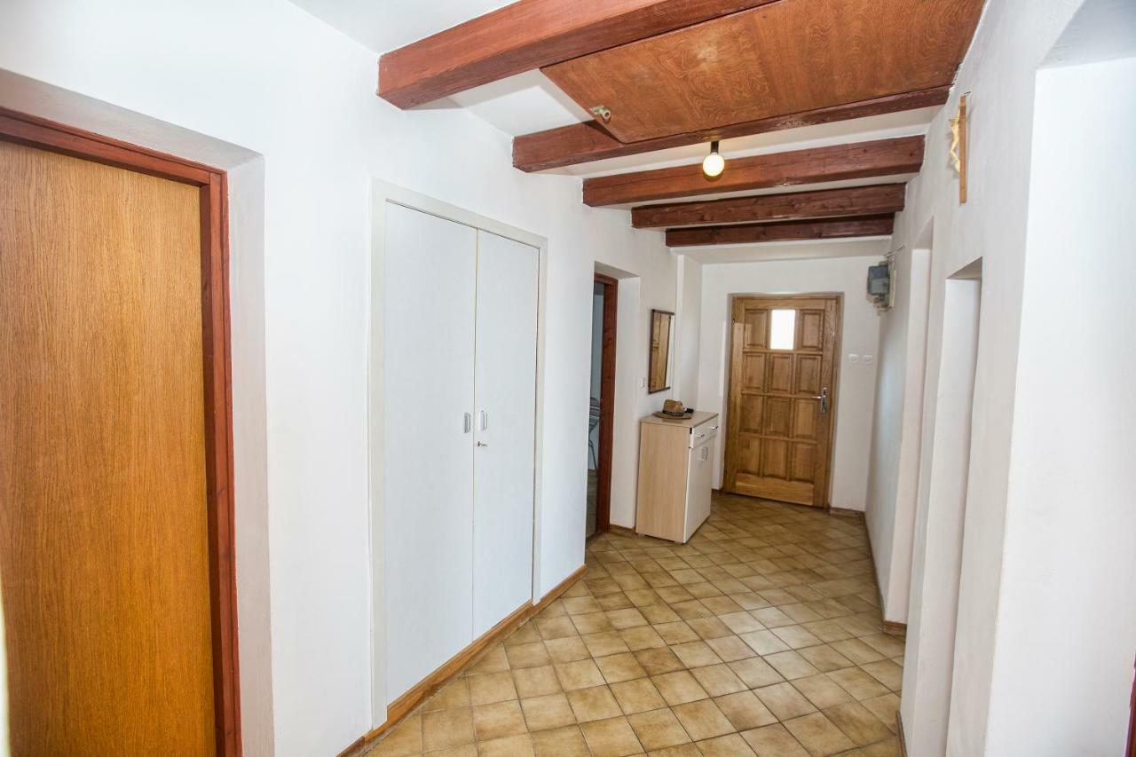Penthouse Karlobag Apartment Luaran gambar